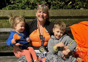 grandma-runs-the-nyc-marathon-in-honor-of-grandchild